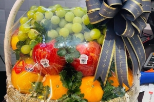 Giỏ Trái Cây Thịnh Vượng Cho Khách Hàng Nhân Dịp Tết Dương Lịch