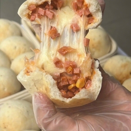 Pizza Bom (hộp 6 bánh)