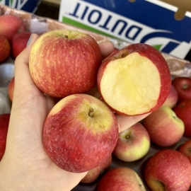 Táo Fuji Nam Phi Size 150